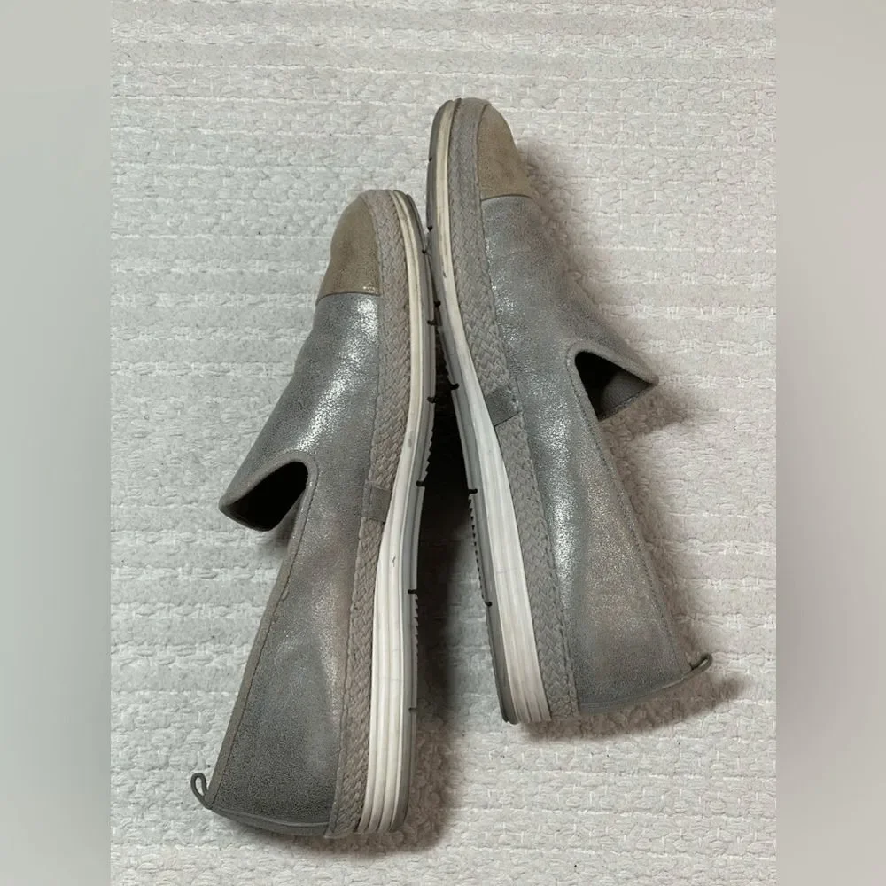 Paul Green Joaquin Espadrille in silver and gold metallic size 7.5 UK/10 US